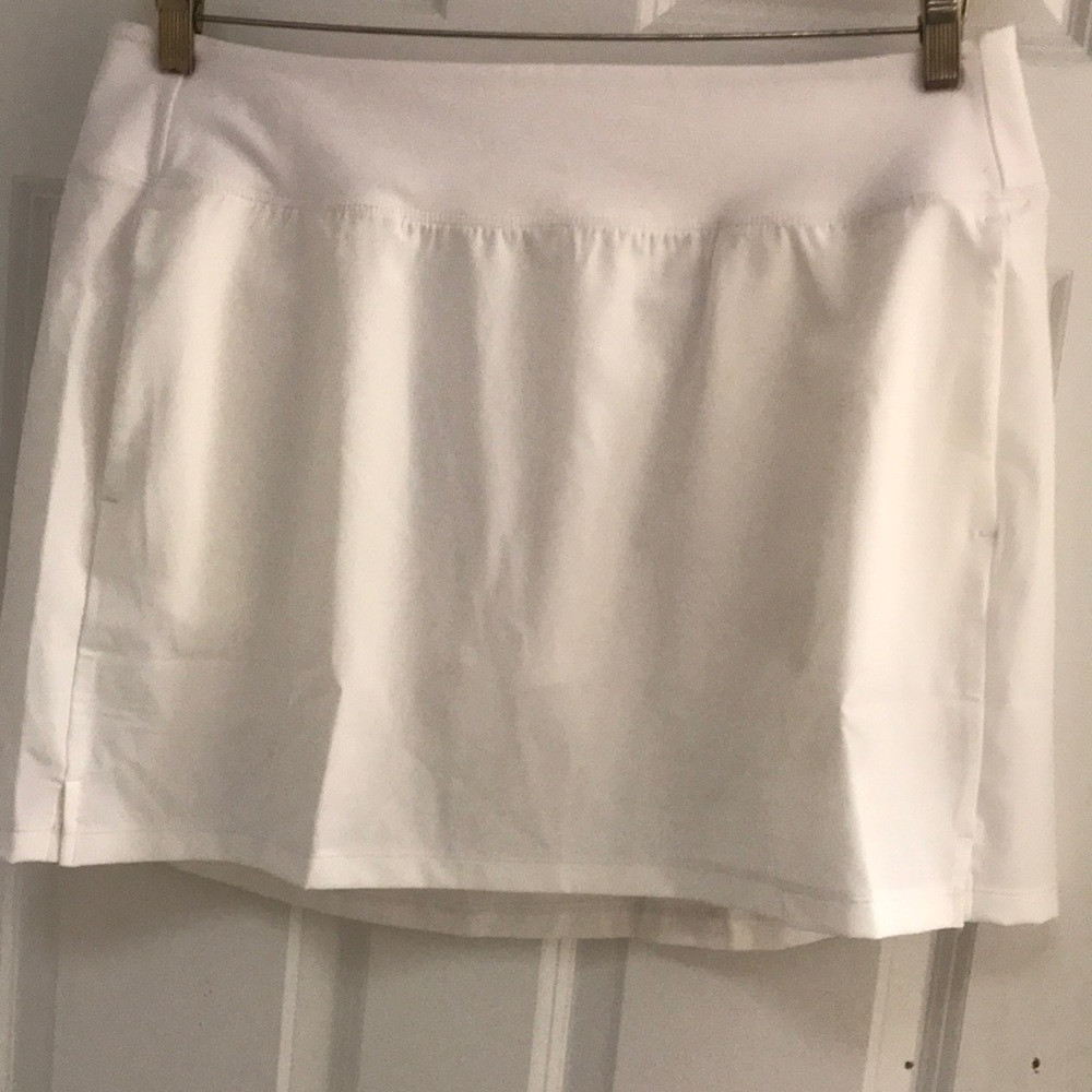 Under Armour Golf/Tennis/Pickleball Skort NWT!